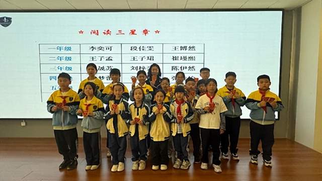 旗帜阅读书香润心 墨宝传情阅启新程——雄安雄东爱景小学世界读书日活动(图18)