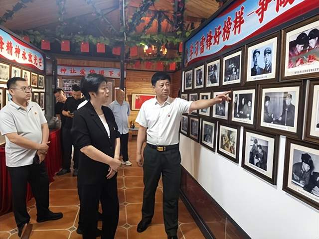 党建践初心 长春市信访局赴基地研学传承雷锋精神(图1)