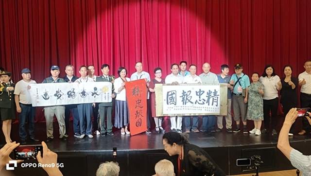 观“中国首届精忠报国主题晚会”感言(图5) 观“中国首届精忠报国主题晚会”感言(图5)