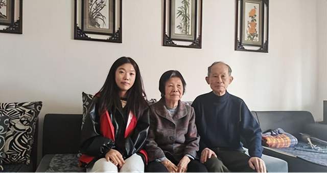 “爱侨护老，暖心暖行”：一场跨越岁月的温情守护(图1)