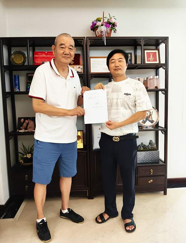 中国残疾人联合会副主席刘再军为“丝路福船”世界巡回展览题词(图1)