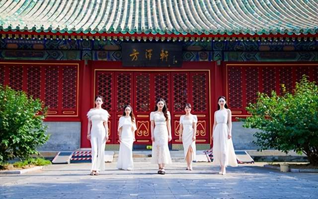 方泽轩内凤鸣归　五重乐韵颂家国 ——凤还巢五重奏北京艺术空间落地地坛公园方泽轩音乐会圆满举办(图2)