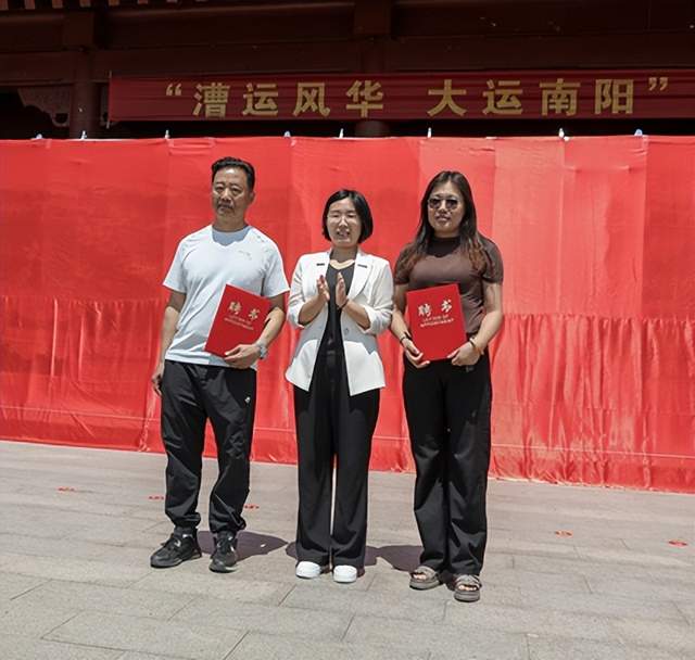 漕运风华映千年 丹青绘就运河韵！“漕运风华 大运南阳”国画长卷惊艳亮相南阳古镇(图6)