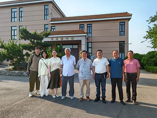 临沂、济宁、泰安等地各界人士到瑞琴艺术馆考察参观(图8)