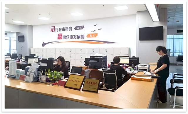 河北丰南：最美审批人凝聚她力量 爱心助学擦亮丰投无忧服务品牌(图2)