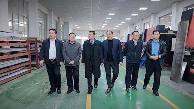 两会精神领航 十五五谋篇布局 新时代党建引领走基层赋能民企(图7)