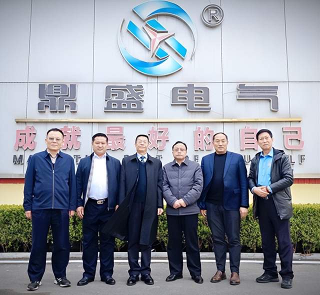 两会精神领航 十五五谋篇布局 新时代党建引领走基层赋能民企(图8)