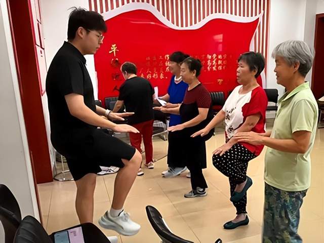 北京体育大学运动人体科学学院:深耕银发健康服务 守护最美夕阳(图4) 北京体育大学运动人体科学学院:深耕银发健康服务 守护最美夕阳(图4)