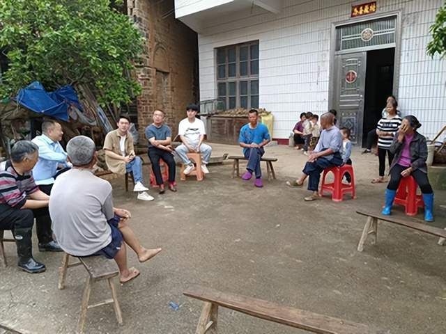 筚路蓝缕酬壮志 丹心赤诚铸丰碑——记担当作为好支书刘运忠(图4) 筚路蓝缕酬壮志 丹心赤诚铸丰碑——记担当作为好支书刘运忠(图4)