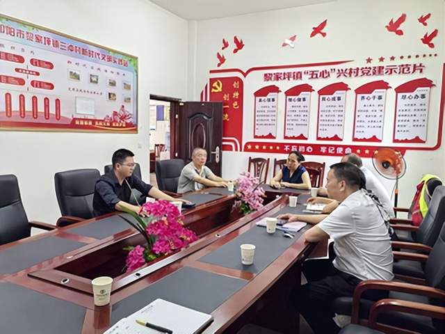 筚路蓝缕酬壮志 丹心赤诚铸丰碑——记担当作为好支书刘运忠(图5) 筚路蓝缕酬壮志 丹心赤诚铸丰碑——记担当作为好支书刘运忠(图5)